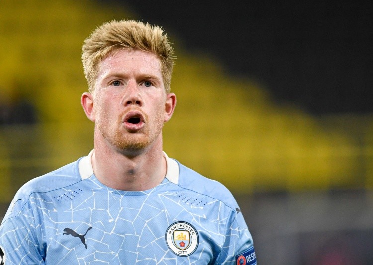 足球中超多名老将宣布退役，时代落幕