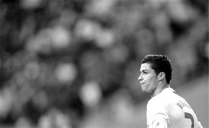 范德萨：经常和基耶利尼讨论尤文；希望库普再次证明自己价值