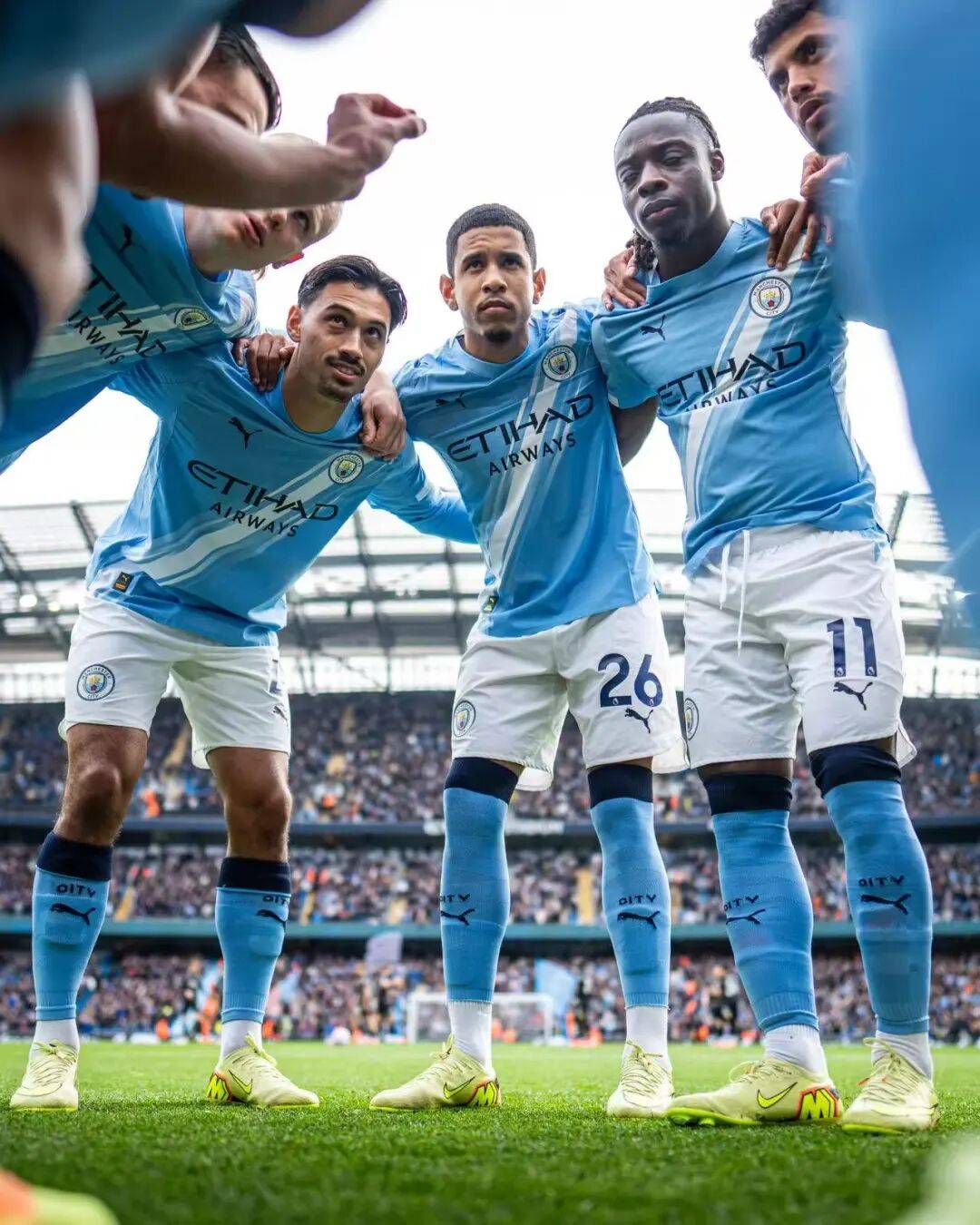 2025年度十大战报：国米4-3巴萨居首，国青遭绝杀无缘世青赛（2025年十大比赛盘点：国米4-3逆转巴萨登顶，国青遭绝杀憾失世青赛资格）