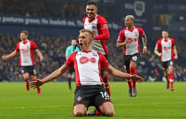 奥格斯堡vs汉堡：凯文-施洛特贝克、法比安-里德首发，法比奥-维埃拉、洛孔加出战