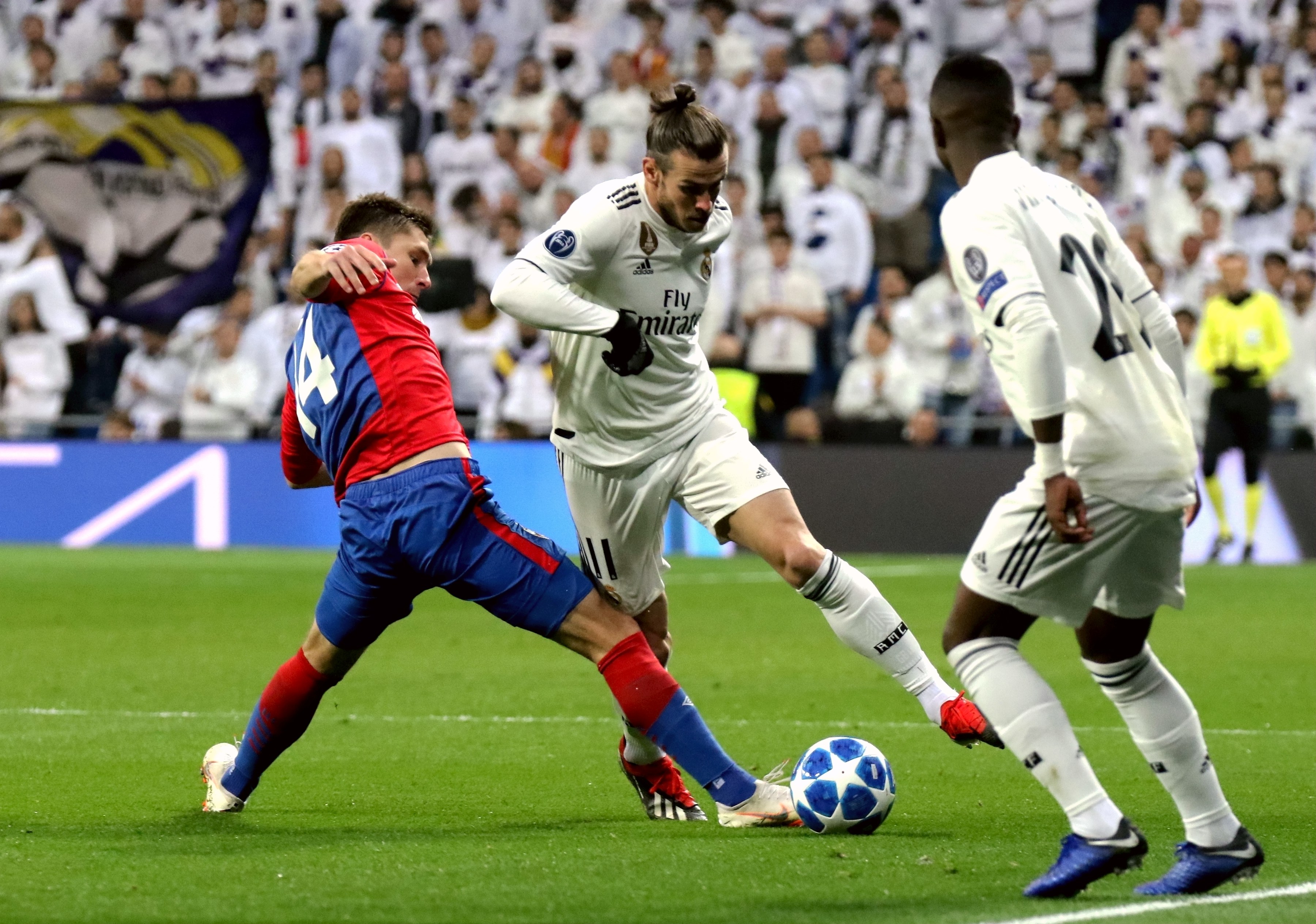 利物浦1-0送国米两连败！升至欧冠第八，索博绝杀，维尔茨造点球（利物浦小胜国米送对手两连败：索博绝杀、维尔茨造点，欧冠排名升至第八）