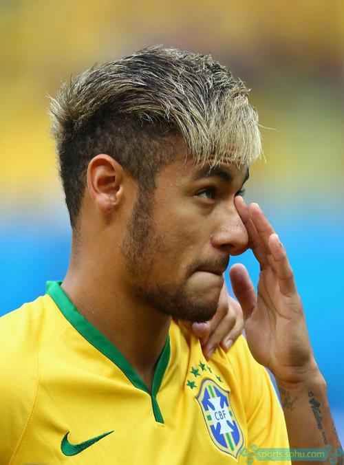 意大利女排3-0美国，晋级四强，队员疯狂庆祝，埃格努20分得分王