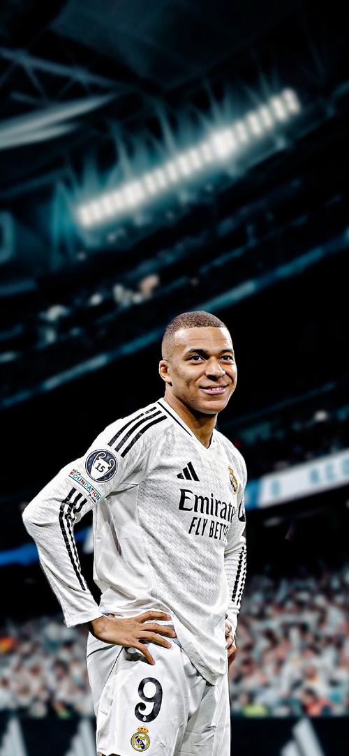 圣诞礼物，此前因膝盖伤势缺阵近四个月的哈弗茨恢复集体训练（圣诞惊喜：因膝伤缺席近四月的哈弗茨重回球队合练）