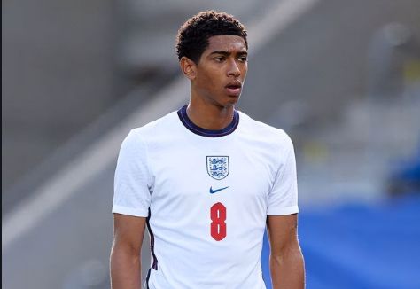 球队在最关键时刻站了出来