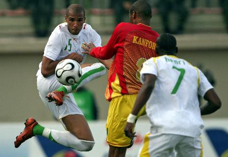 中足联颁奖礼获奖名单：拉莫斯最佳主帅，卡扎荣膺中超MVP（中足联年度颁奖出炉：拉莫斯当选最佳教练，卡扎加冕中超MVP）