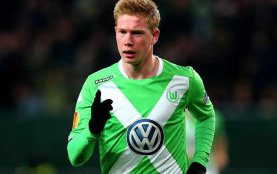 跨越20年的青春！C罗有望迎来个人第六次世界杯之旅（20年韶华见证！C罗或将踏上第六次世界杯征程）