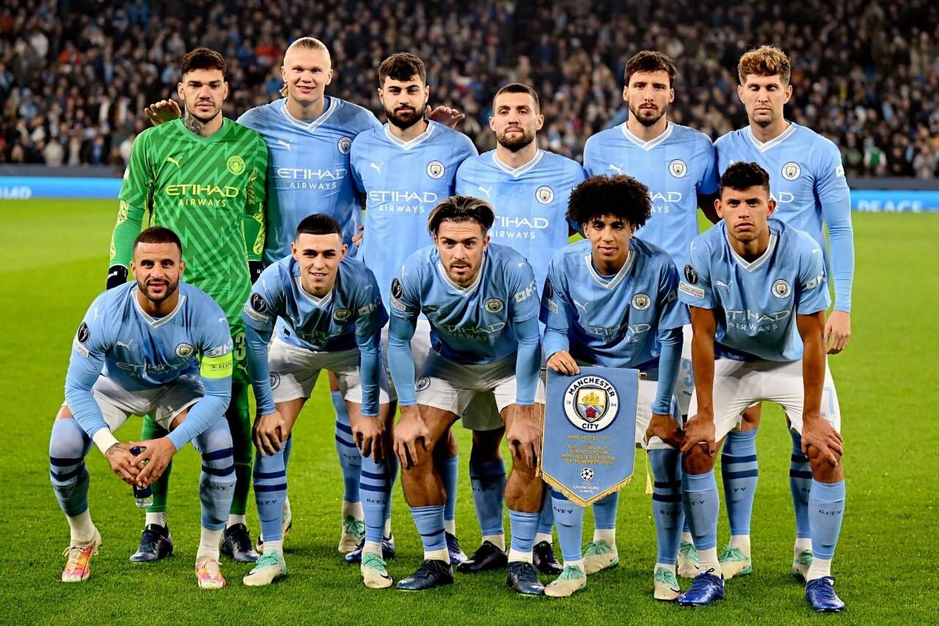 吴前贡献16分5篮板5助攻，两队唯一得分上双的本土球员