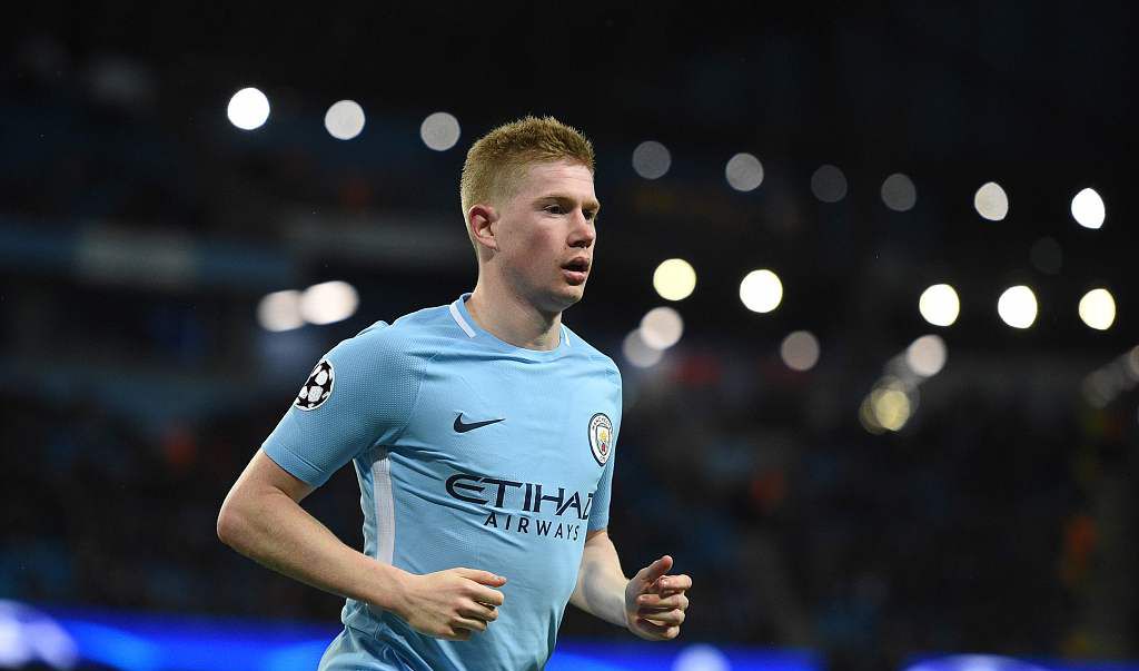 环足奖年度最佳新星候选：杜埃、若昂-内维斯、斯凯利在列