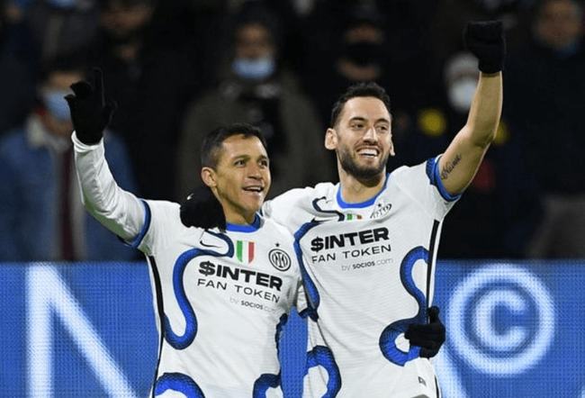 43.3米超远吊射破门，亚当斯创造本赛季英超最远距离进球（亚当斯43.3米挑射破网，改写本季英超最远进球纪录）